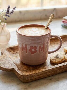 NWOT Prima Design “MOM” Large Coffee Mug Pink Floral Mother's Day Gift